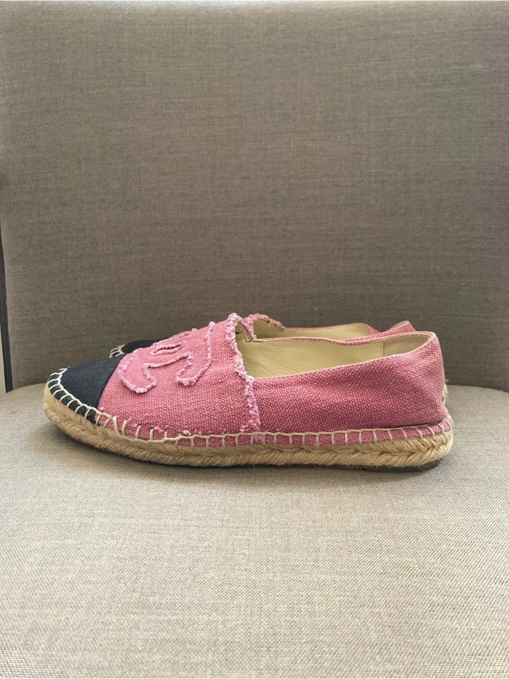 CHANEL Pink Canvas Espadrille Flats with Black Cap Toe